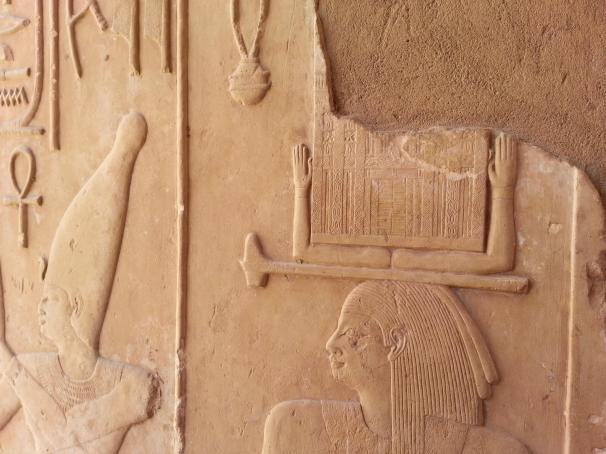 475031_10151636605521419_738359846_o