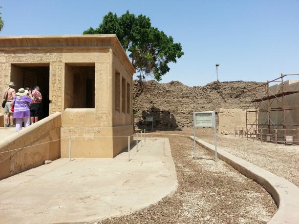 476852_10151636605036419_714220824_o